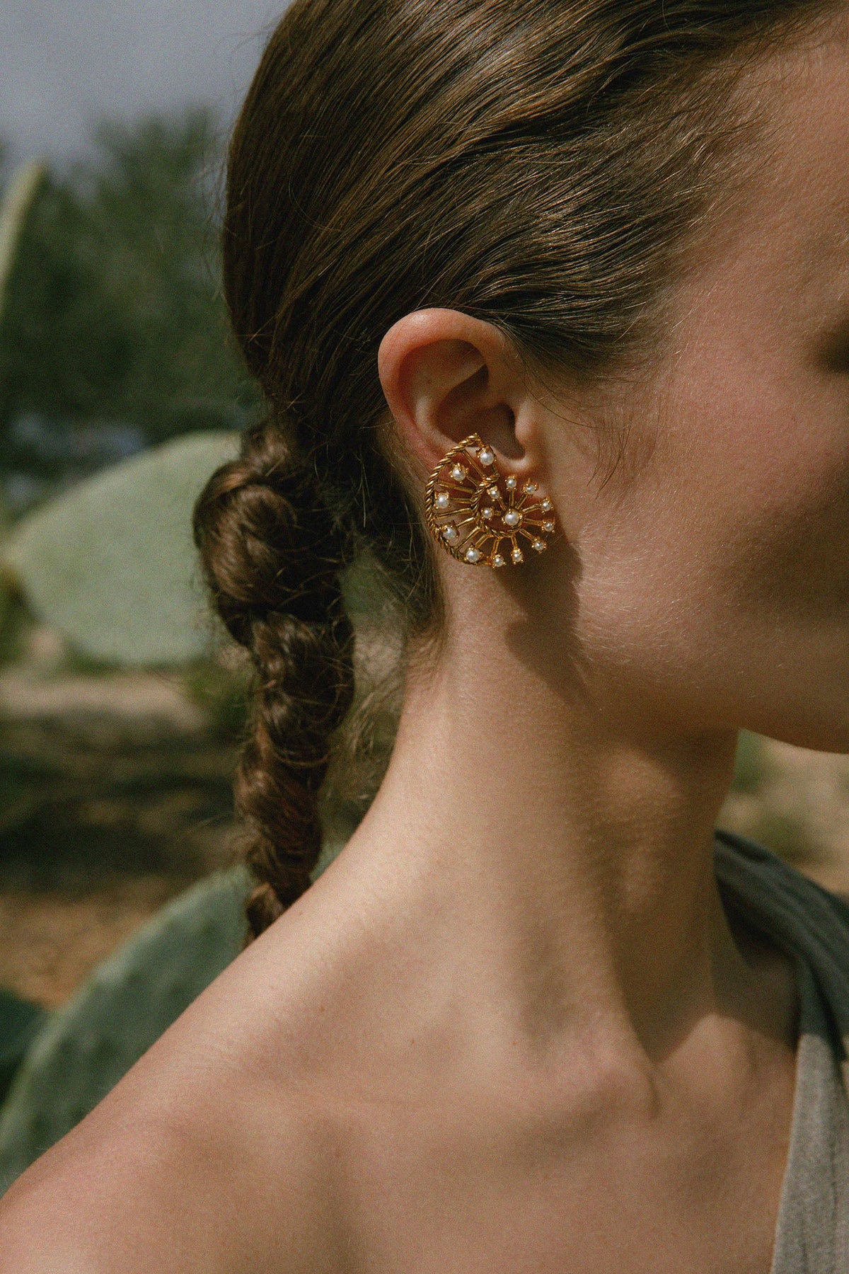 THEODORE. Pendientes Elsa