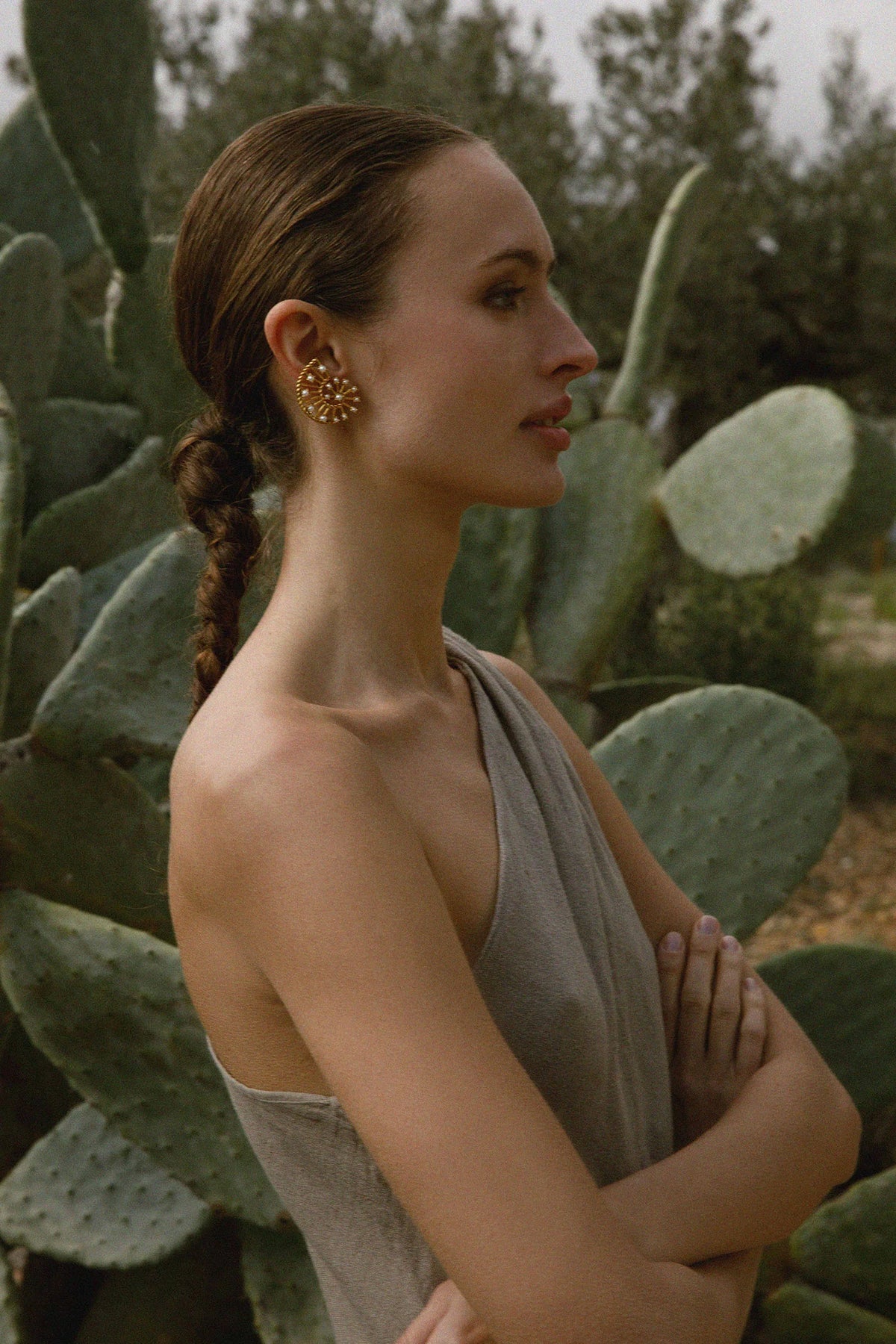 THEODORE. Pendientes Elsa