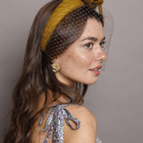 TOCADO INVITADA ELAINE OLIVA Alquiler