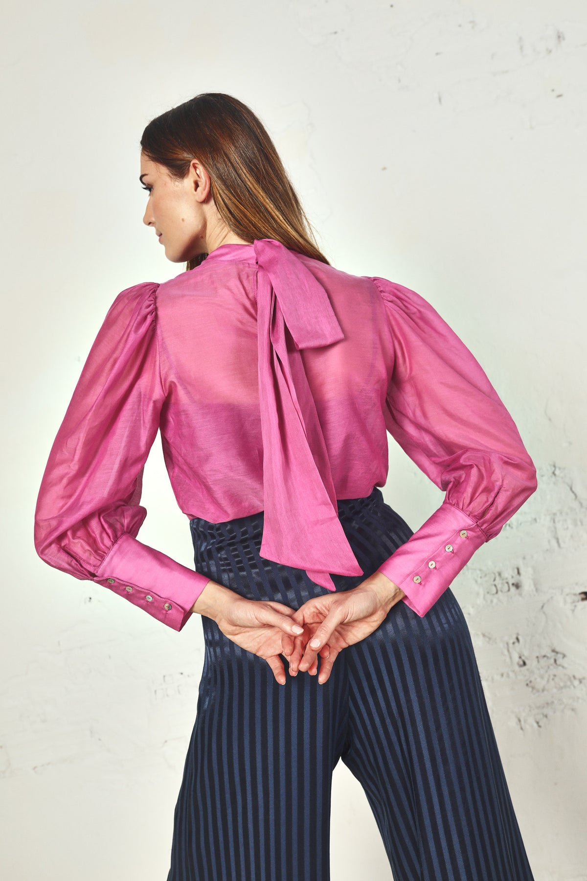 Top Ari Fucsia