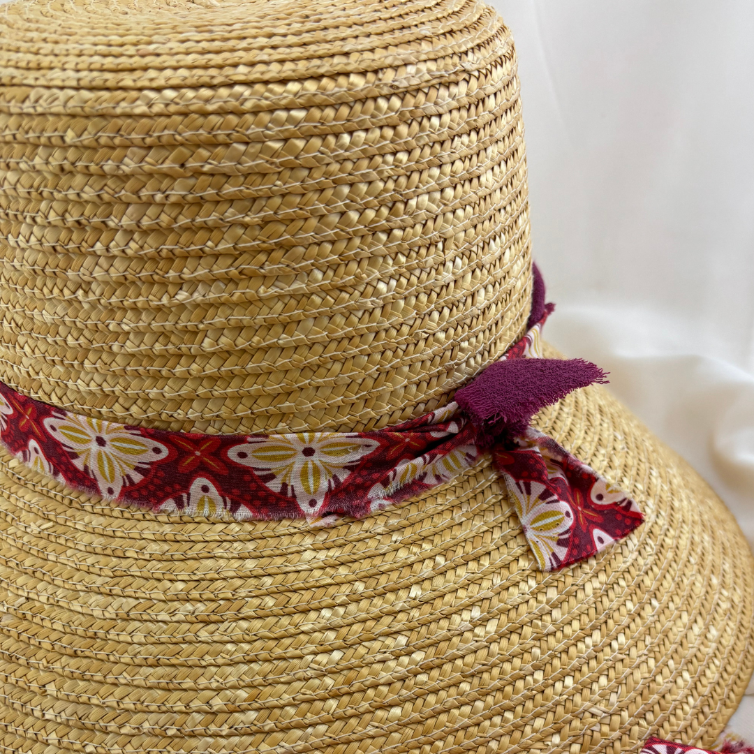 LIRONDAS hat