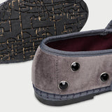 Mae Cristal Grey Flabelus