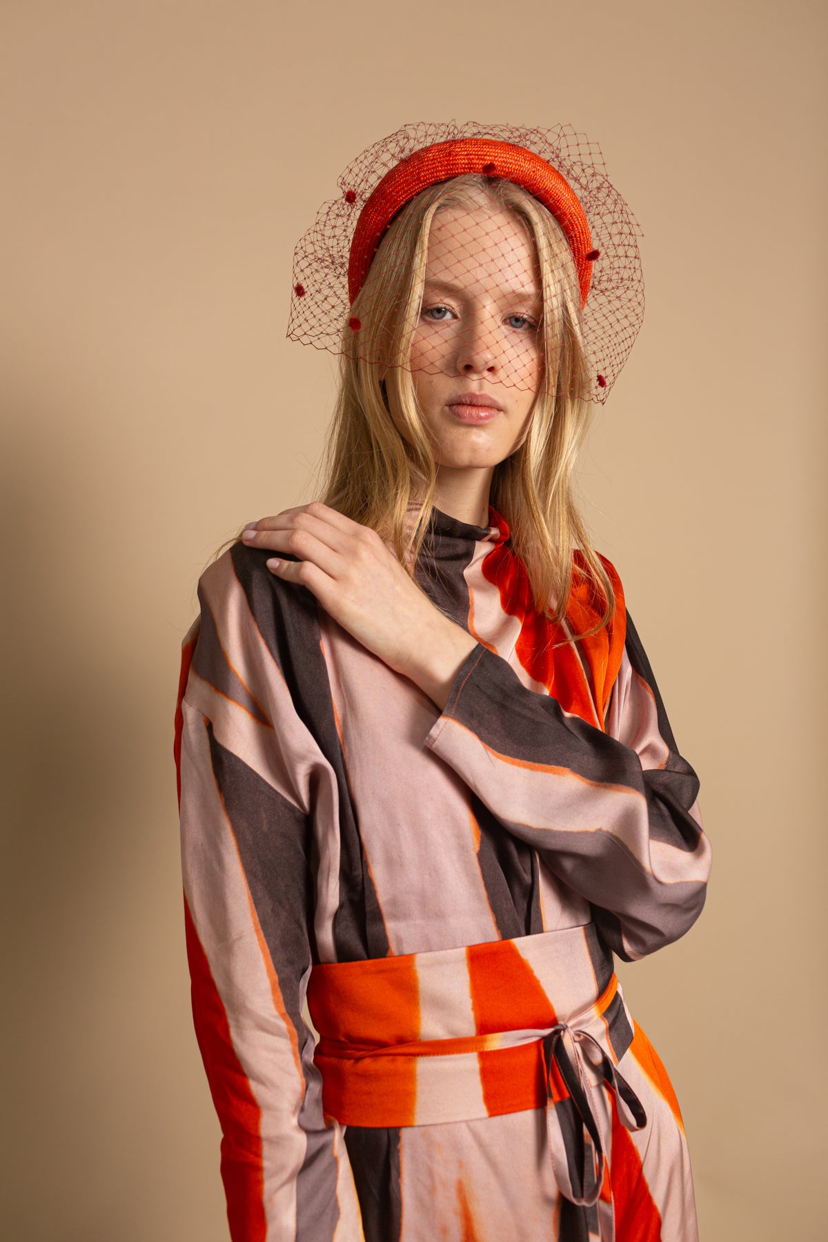 ORANGE GUEST HEADDRESSES