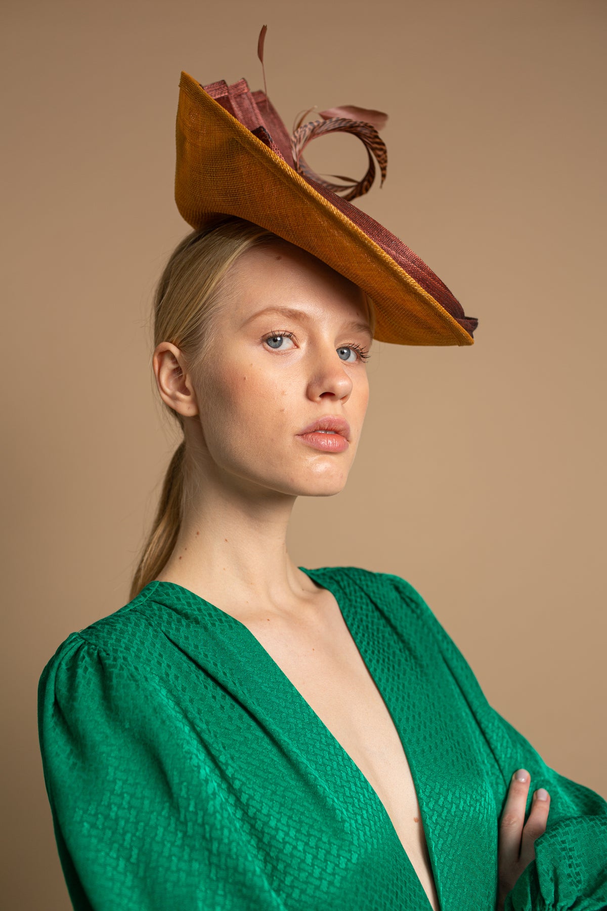 CAIMAN GUEST HEADDRESSES