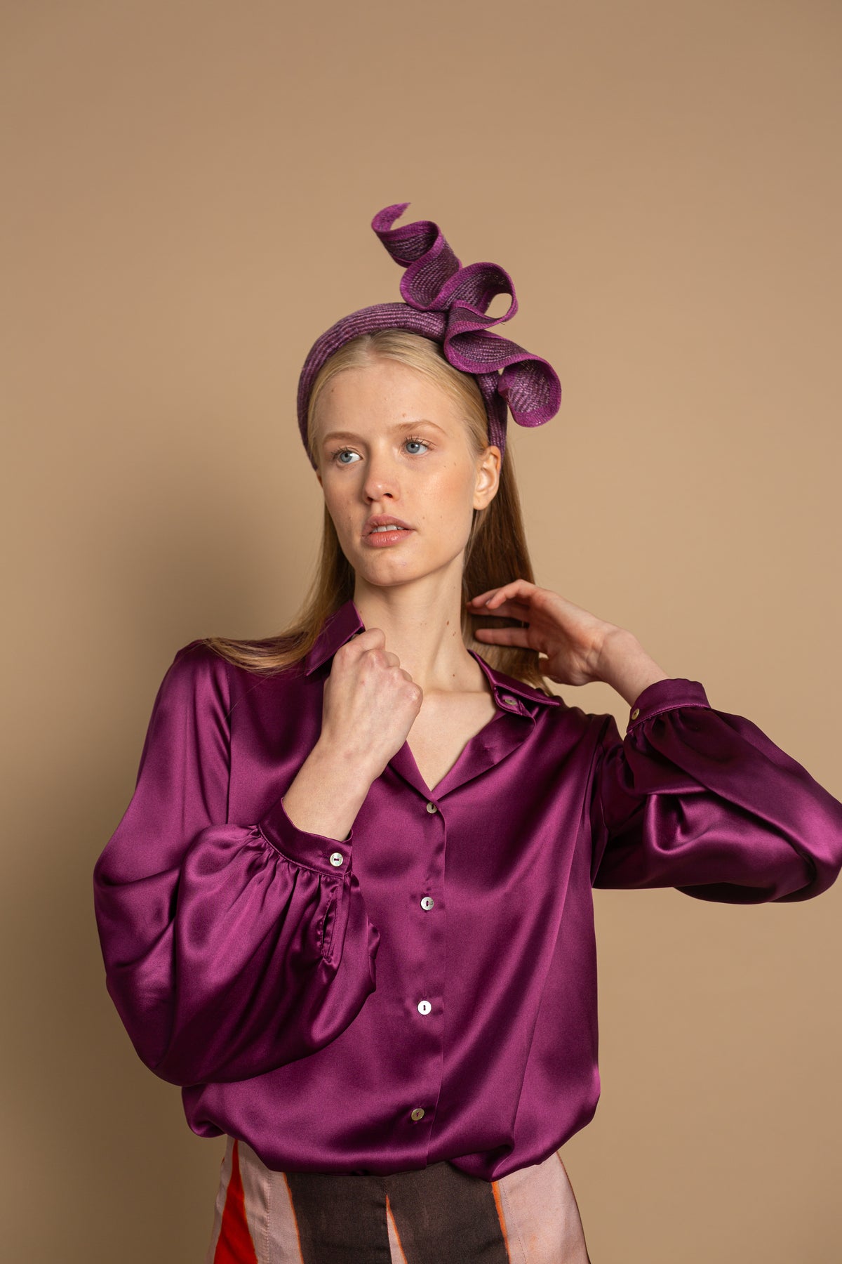 ALAR GUEST HEADDRESSES