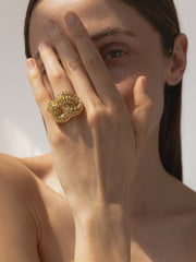 PAOLA SIGHINOLFI. Anillo Knot