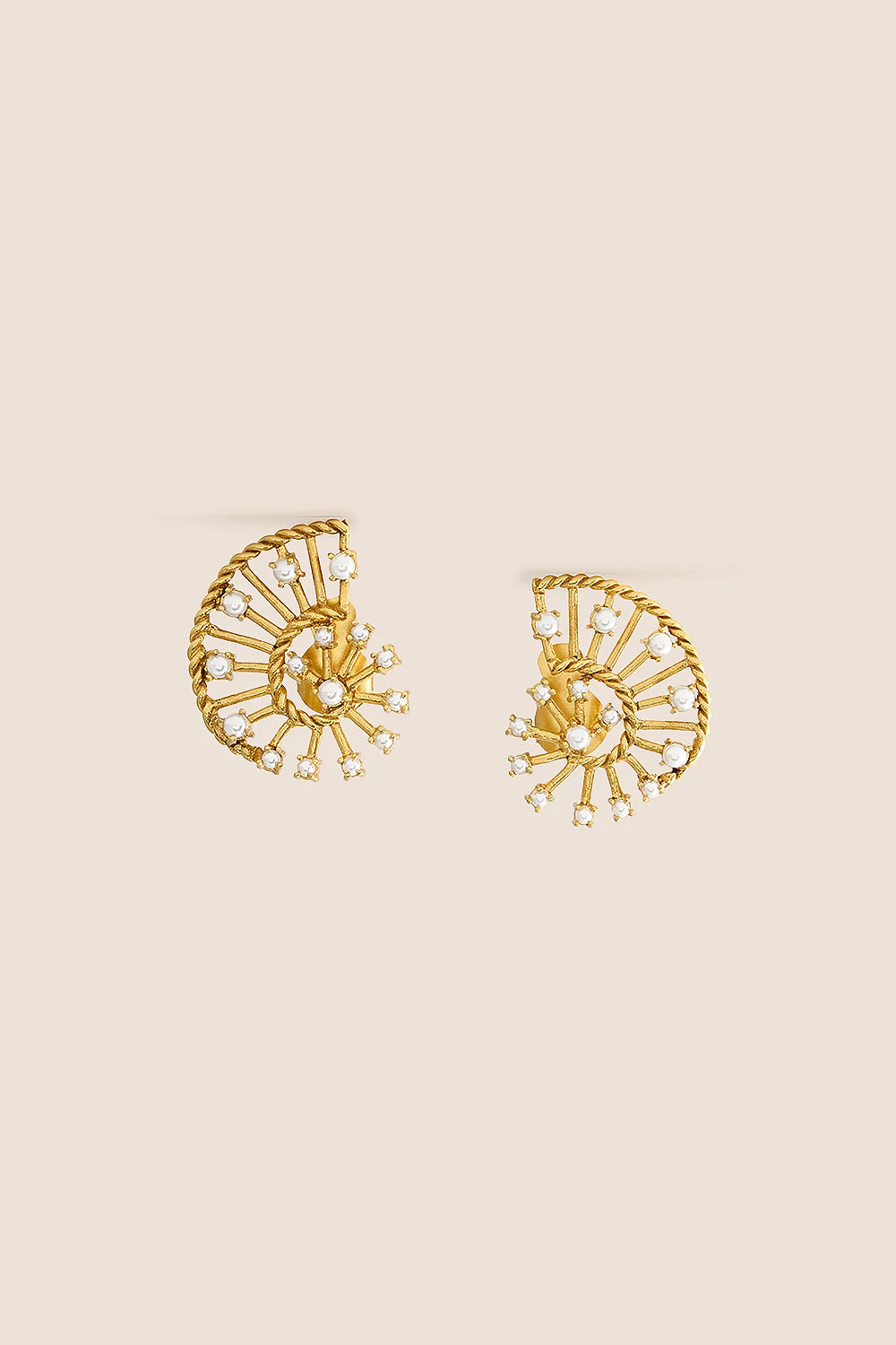 THEODORE. Pendientes Elsa