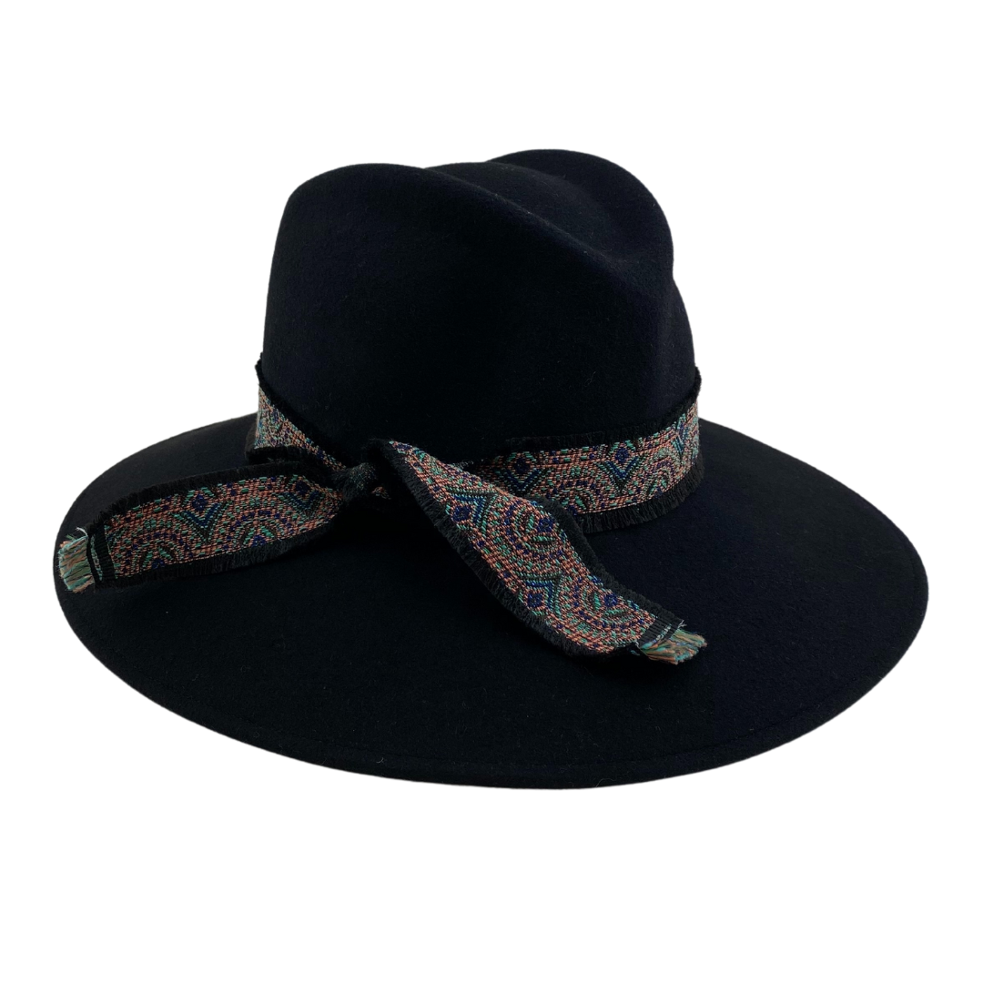 CLOVER hat