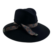 CLOVER hat