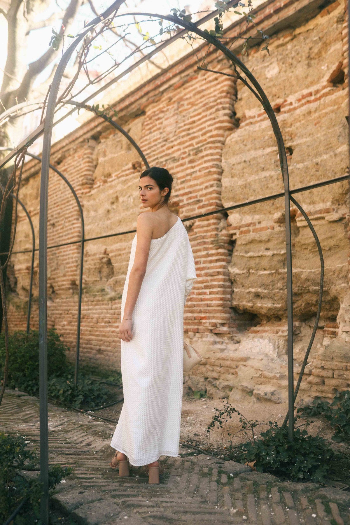 Begonia Vichy white dress